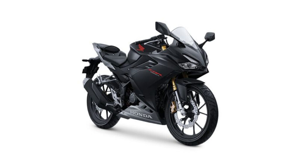 A side profile view showcasing how the 2026 Honda CBR150R features the new Pearl Nightstar Black color scheme.